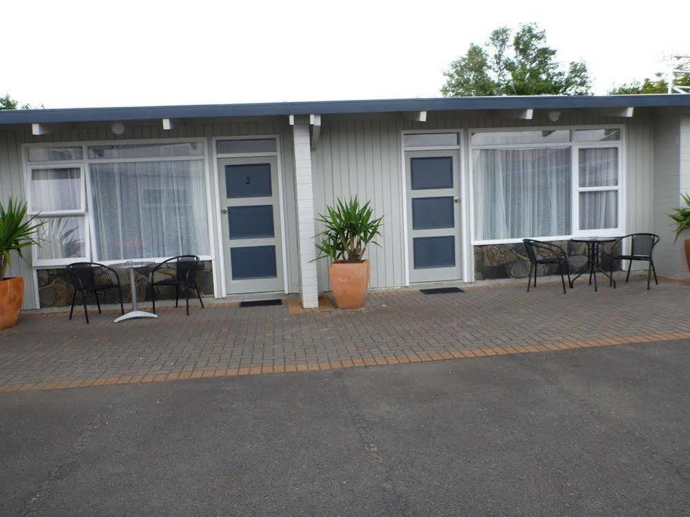 Fernleaf Motel โรโตรัว ภายนอก รูปภาพ